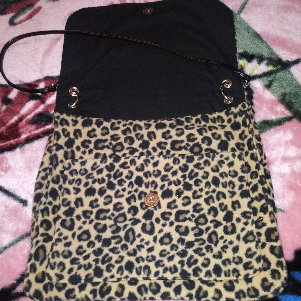 hand bag